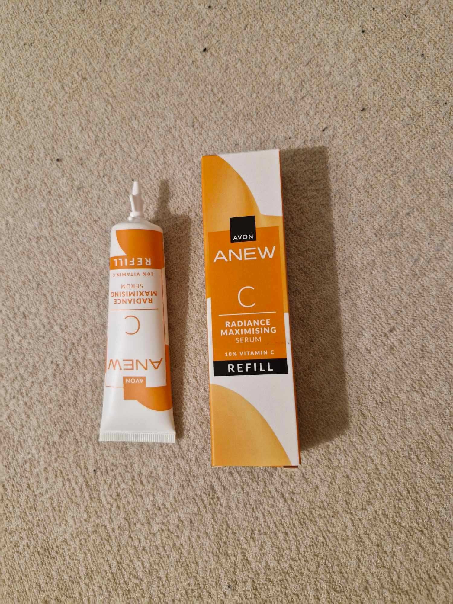Uzupełniacz Serum do Twarzy z 10% Witaminą C AVON Anew