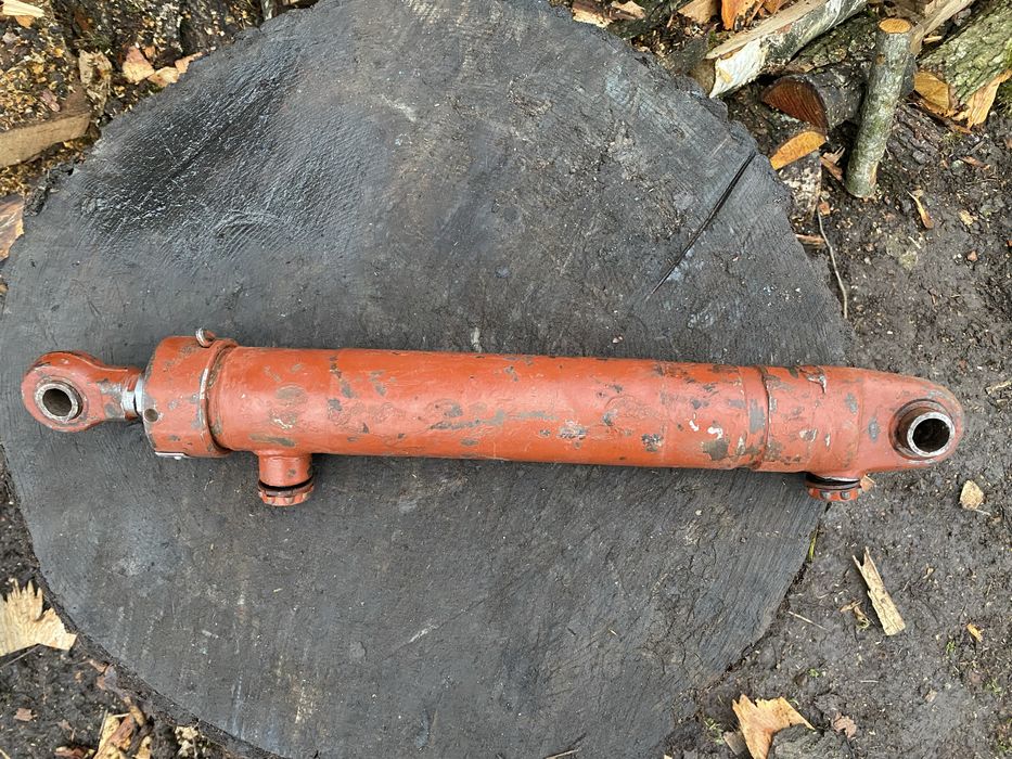 Продам циліндр.