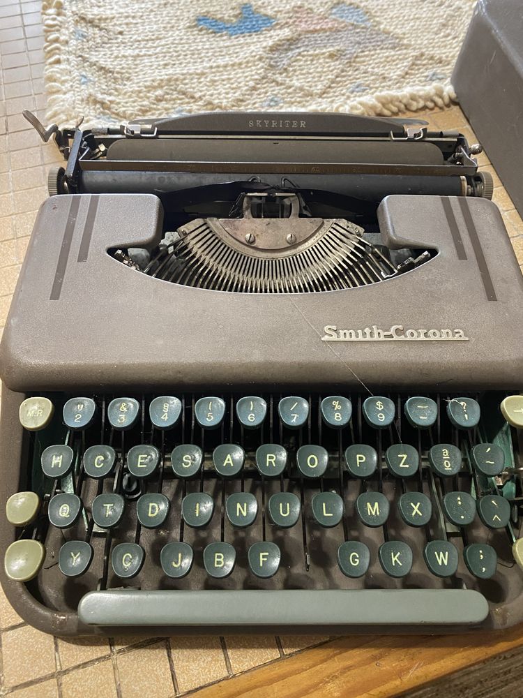 Maquina de escrever vintage smith-corona
