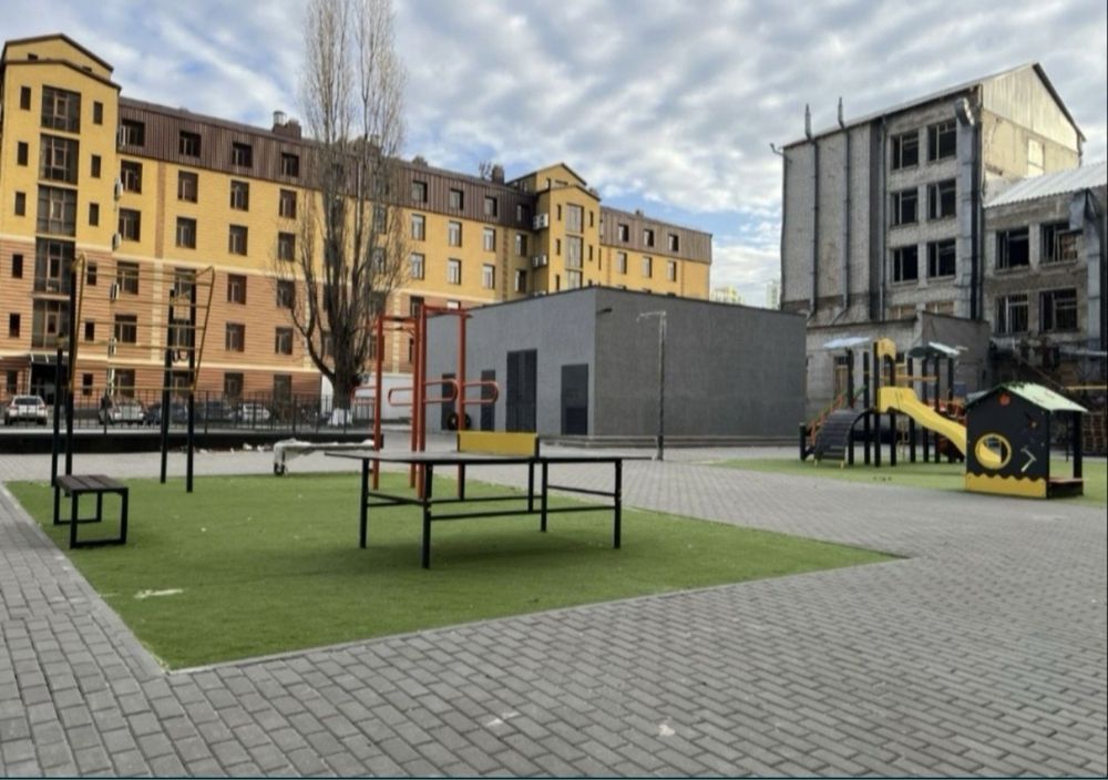 Продаж 2-к кв Дарницька площа ЖК Дніпровська Мрія Сосюри буд.6