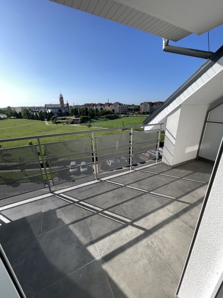 Wysoki standard, nowy blok Pl.Jana Pawła II z windą, 2 pokoje, balkon