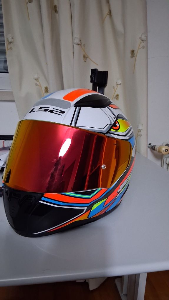 Capacete LS2 usado como novo