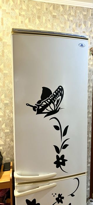 Продам холодильник атлант