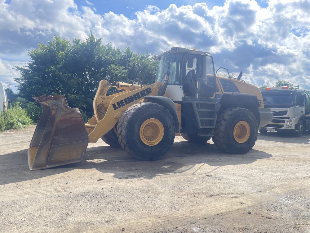 Ładowarka Liebherr L566
