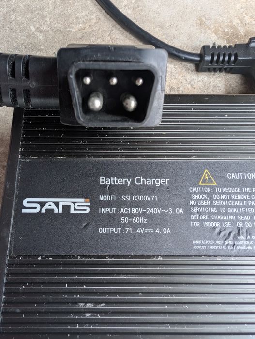 Зарядний пристрий для електроскутера  71.4V 4A