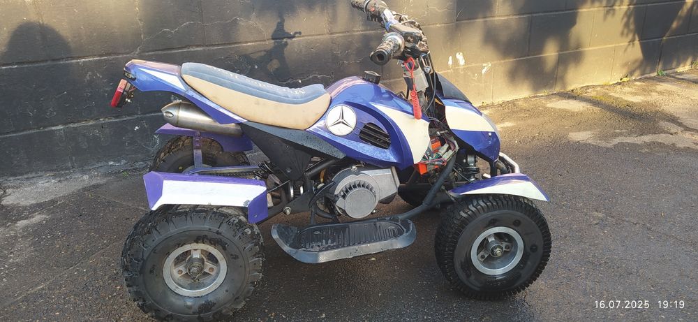 Квадрацикл бензиновий дитячий  Mercedes ATV49-2