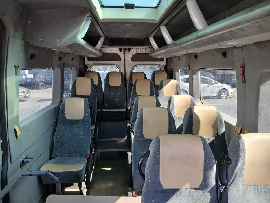 Peugeot Boxer 16 osobowy