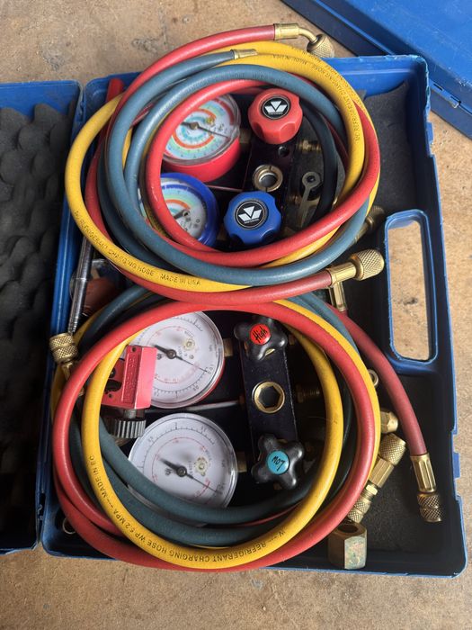 Манометричний колектор Mastercool