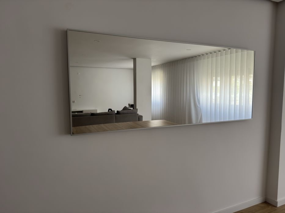 Espelho HOVET com Moldura em Alumínio