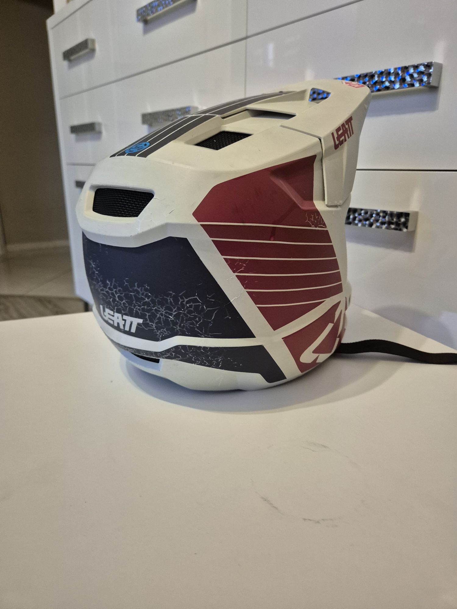Kask leatt gravity 1.0