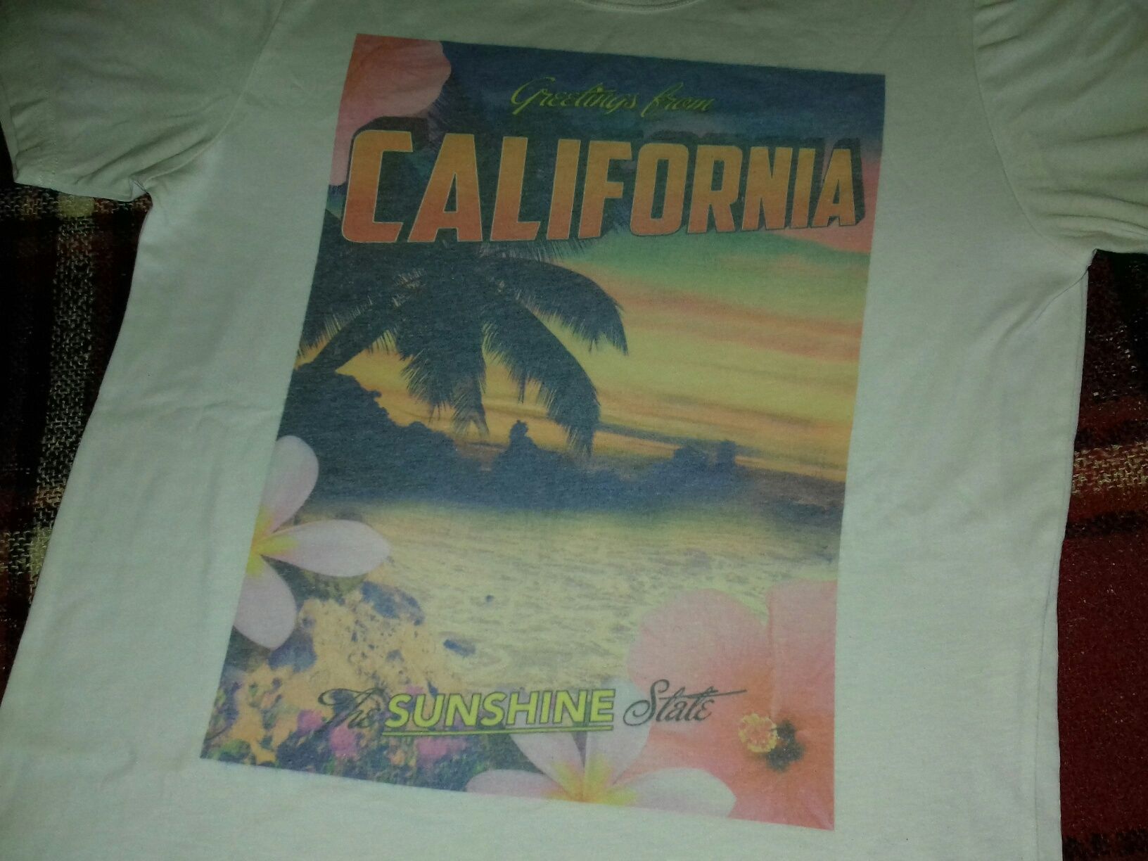 Продам футболку "California"