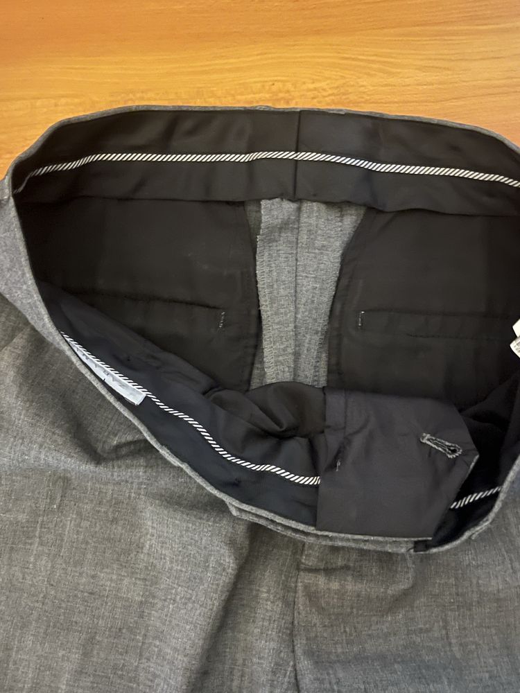 Calças zara men novas 1 vez usada(com itequeta)