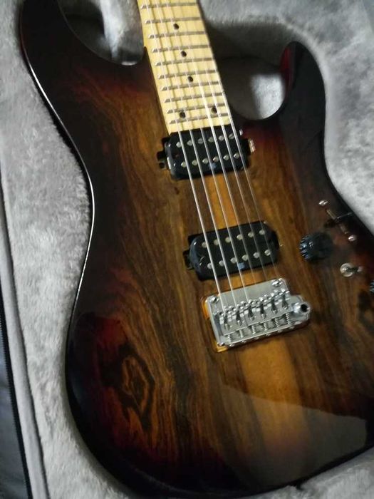 Guitarra Ibanewz Premium AZ242BC