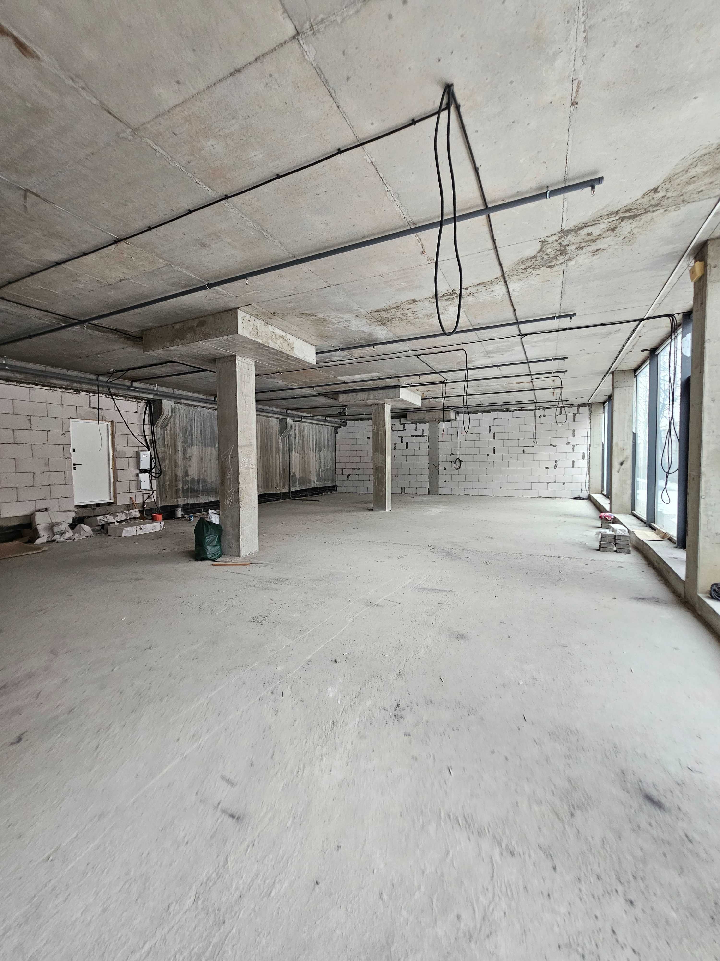 Аренда помещения 220м2, красная линия, пр. Поля (низ)