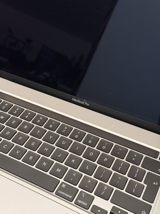 MacBook Pro 16″ (A2141) – Intelcore i9 / 16 GB / 1 TB SSD