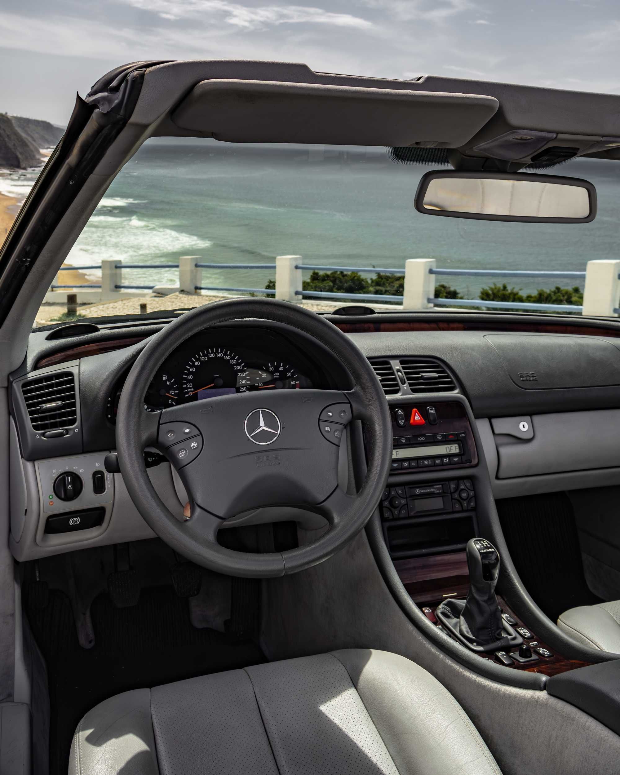 Mercedes-Benz CLK220 Cabrio - 85.000KMS NACIONAL