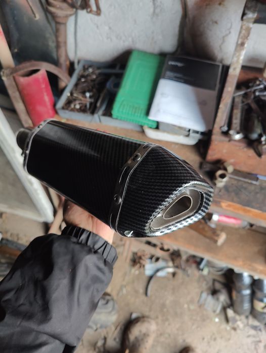 Прямоток Akrapovič