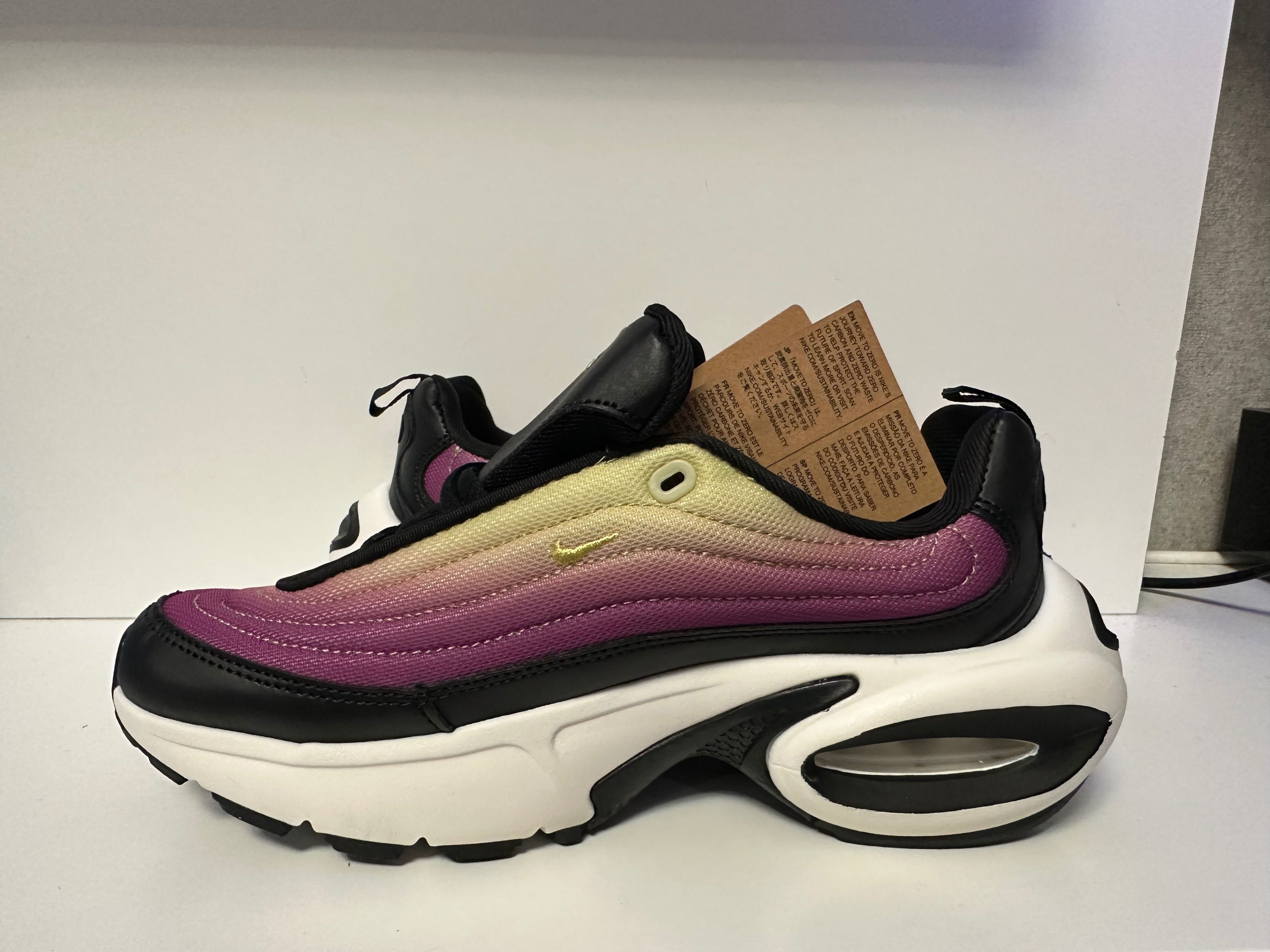 Жіночі кросівки W NIKE AIR MAX PORTAL 38,40