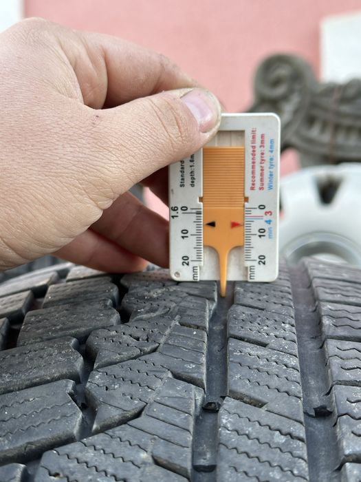 Зимова резина 235/60 R18 зимові шини NEXEN