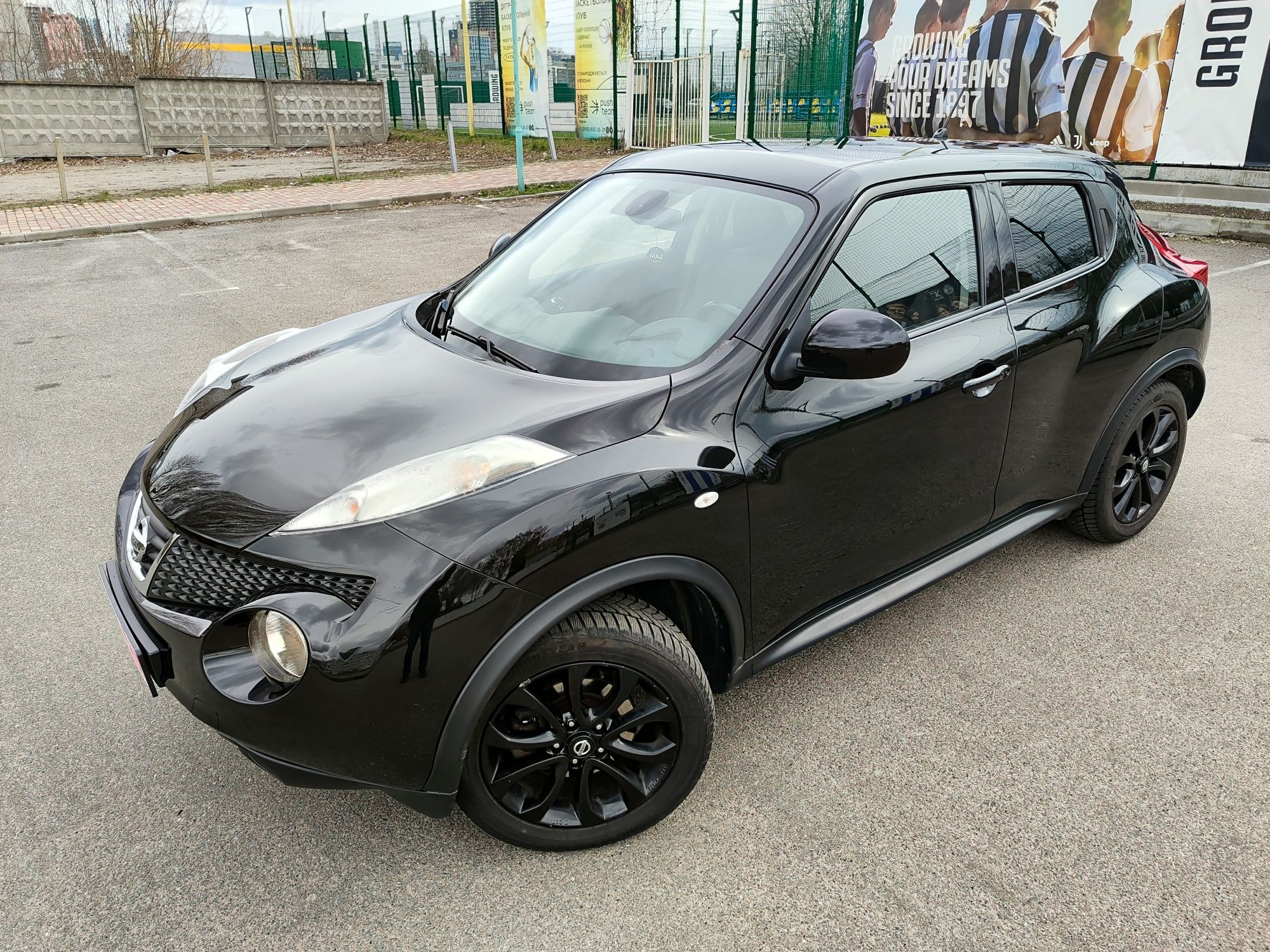 Nissan Juke TEKNA Sport 190к.с. 4WD з Швейцарії ВІДЕО