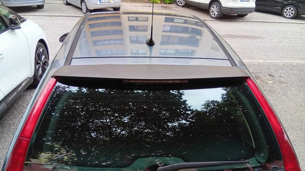 Citroen C4 1.4 VTR 2007 Gasolina apenas 170 mil kms