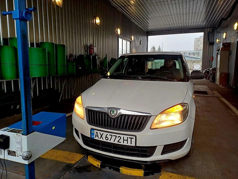 Продам Skoda Fabia 1.6 tdi