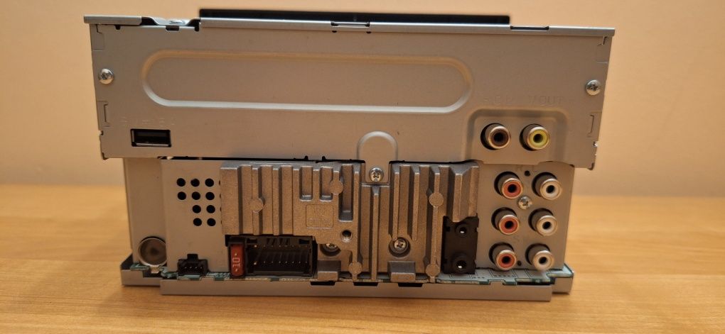 Radioodtwarzacz Pioneer SPH-8TAB-BT USB/SD 8" 4x50W Bluetooth. Bdb.