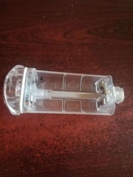 Lampka rowerowa przednia HL-EL jak nowa 160