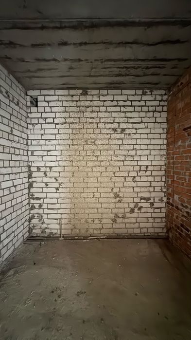 Квартира в центрі! Будинок зданий! єОселя/ єВідновлення