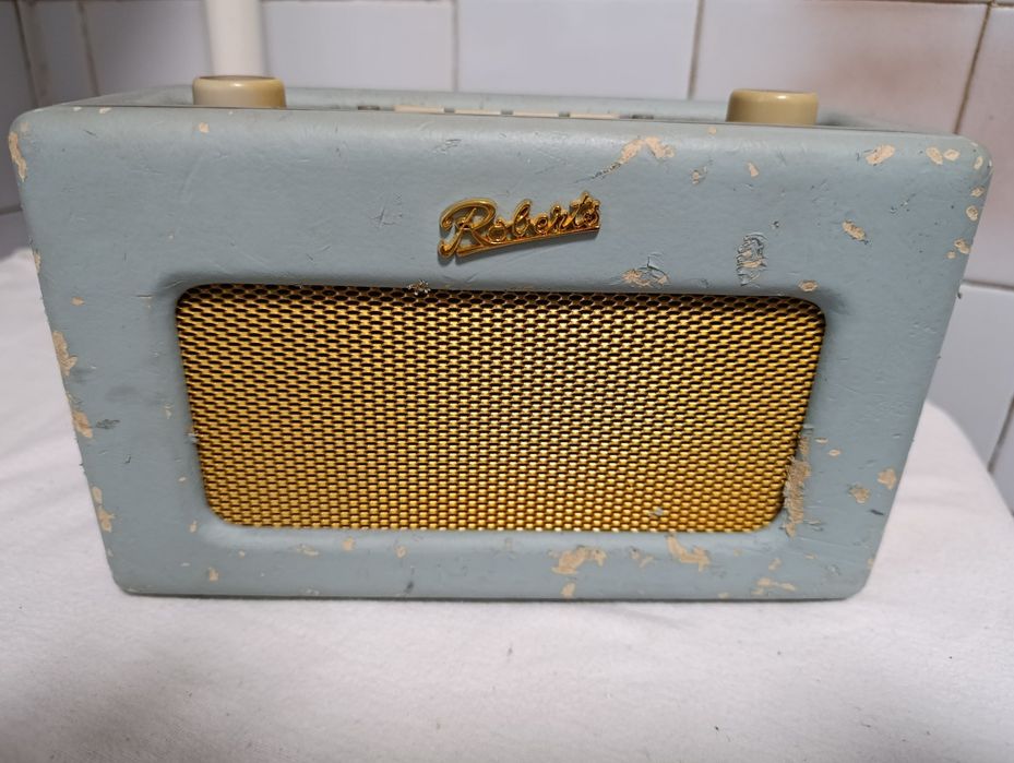Продам портативний радіоприймач ROBERTS DAB/FM/Aux In (Б/У)