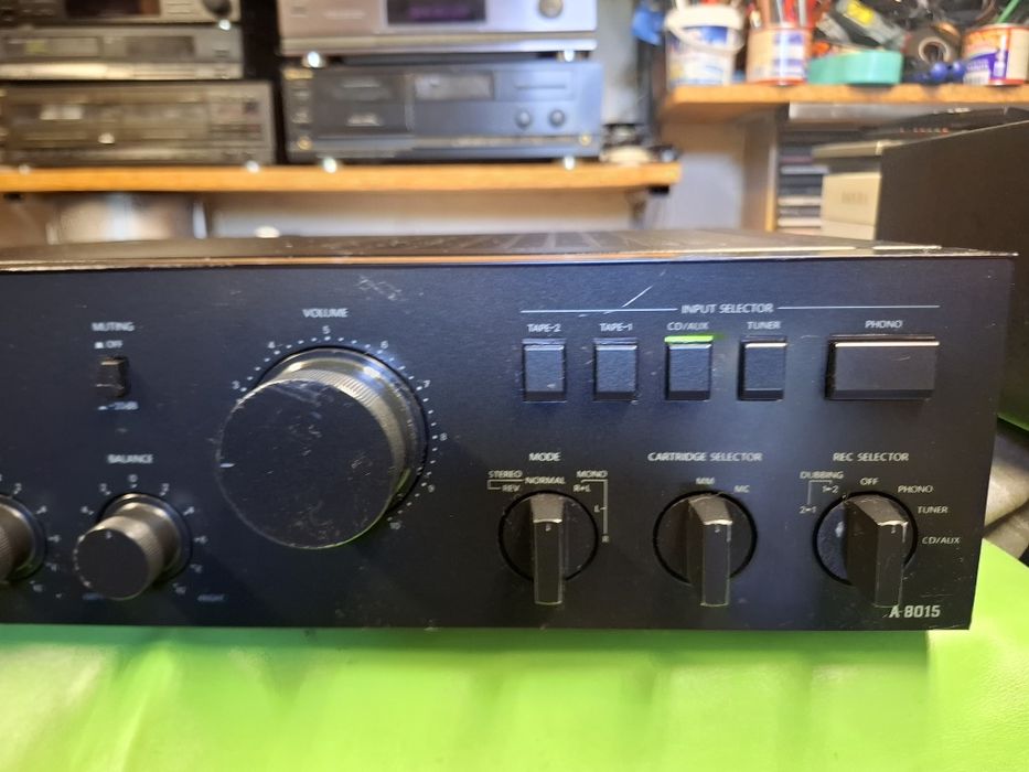 Wzmacniacz Onkyo Integra A-8015