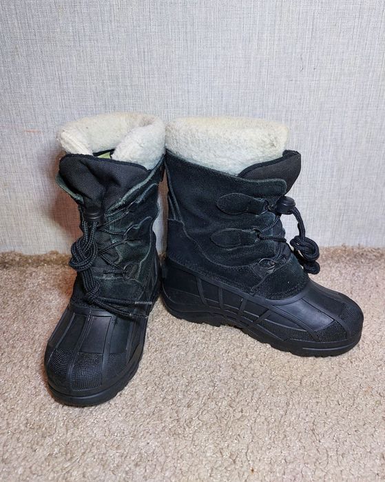 Зимние кожаные сапоги, ботинки, сноубутсы Kamik. 28 р. стелька 18 см.