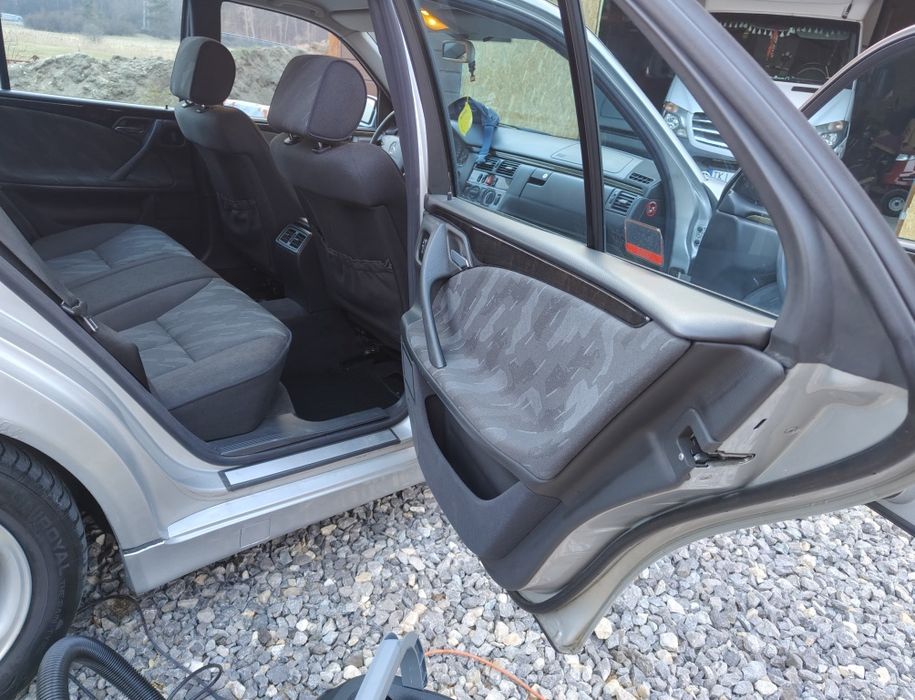 Mercedes E klasa w210 Lift _2.2 cdi _ 280 tys !  Avantgarde !