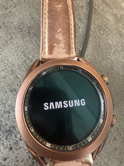 Smartwatch Samsung watch3 41 mm, miedziany