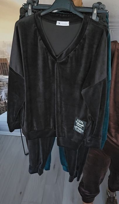 Dres welurowy Natural Kolory