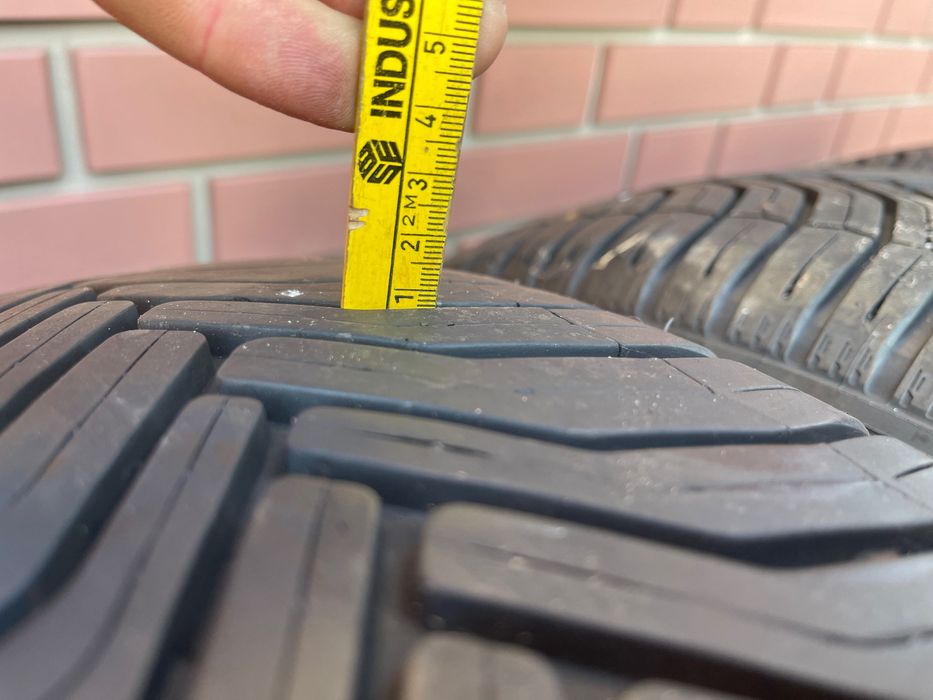 Шини. 225/65/17 зима