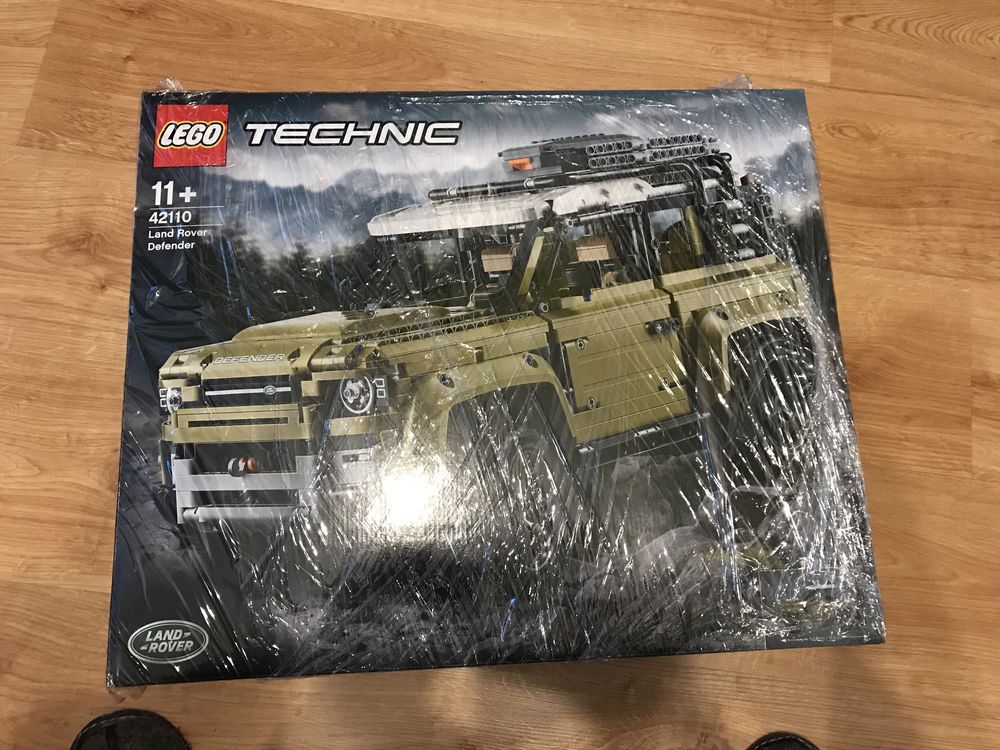 Lego 42110 Technic Land Rover Defener