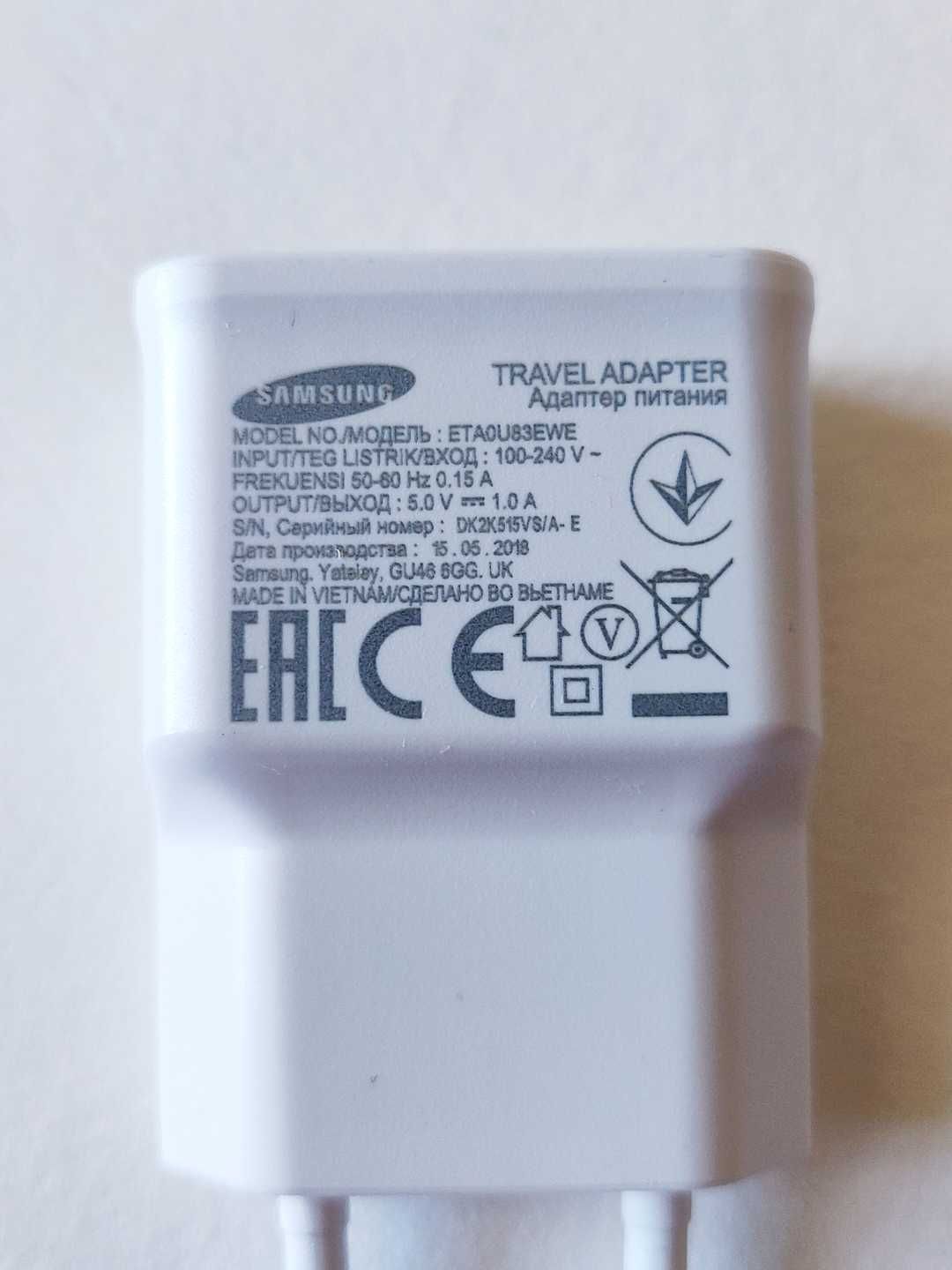 Адаптер Samsung ETA0U83EWE з кабелем (оригінал)
