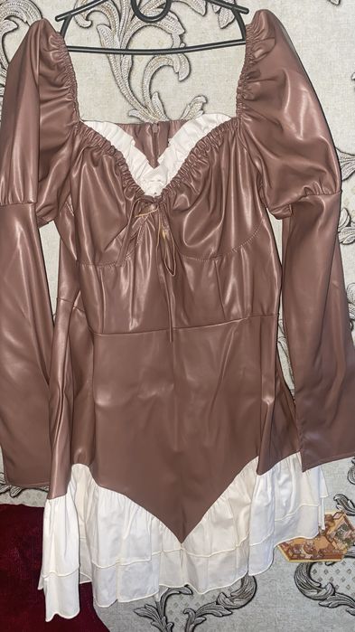 Сукня шкіряна 48 розмір