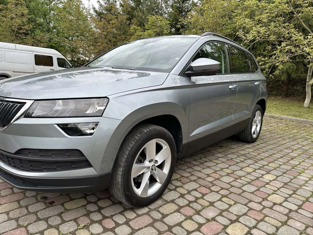 Продам автомобіль Skoda Karoq