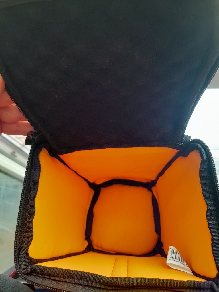 Продам сумку для фотоапарату