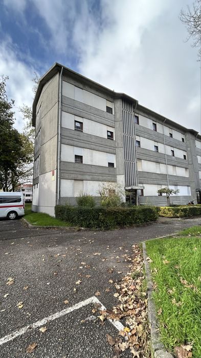 T3 Alameda 25 de Abril - Porto