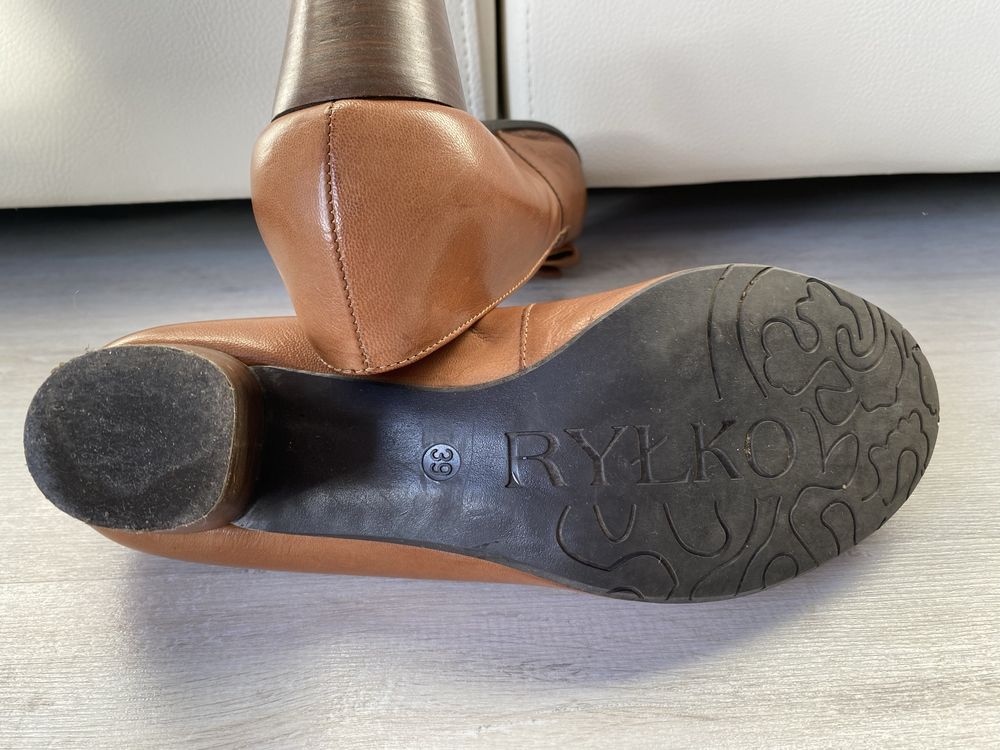 Buty skórzane brązowe 39