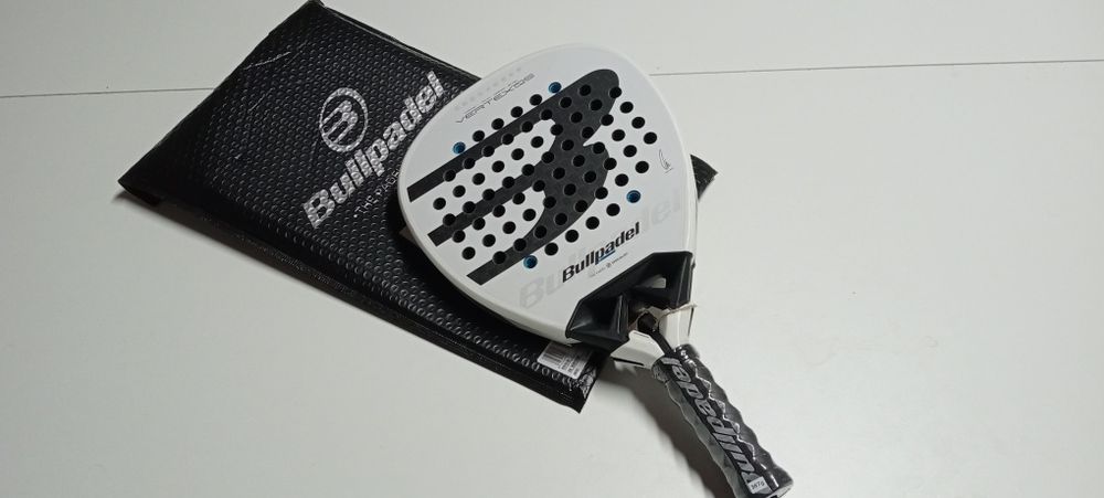 Bullpadel Vertex 05 - Nova