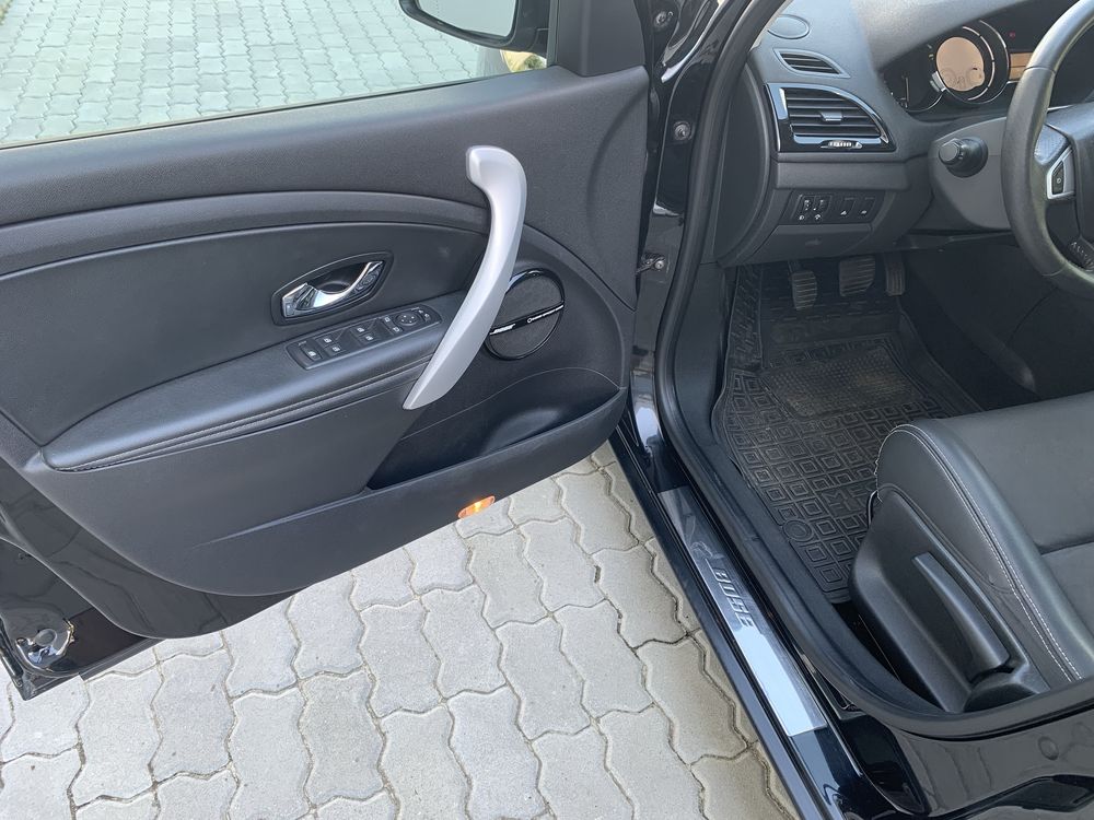 Renault megane 2012 BOSE