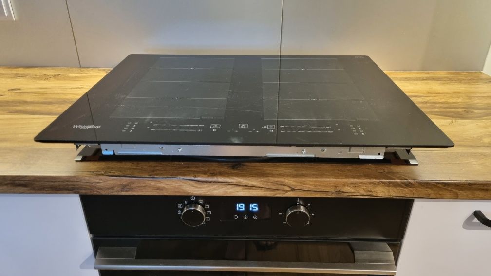 Płyta indukcyjna whirlpool wf s8865 ne