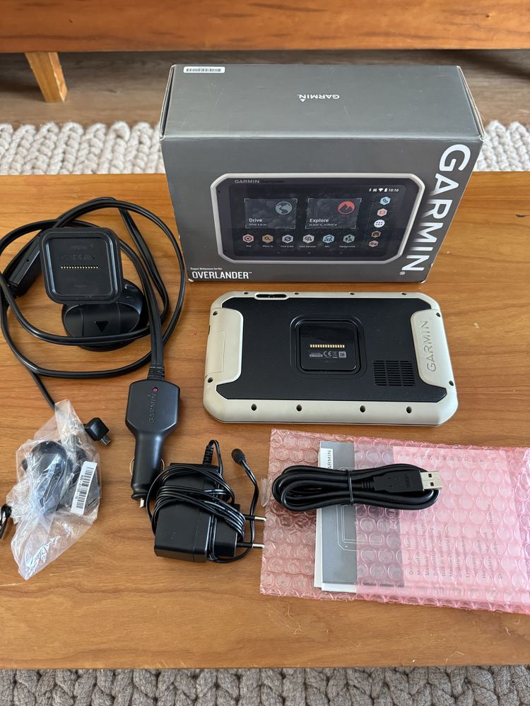 GPS Garmin Overlander - NOVO