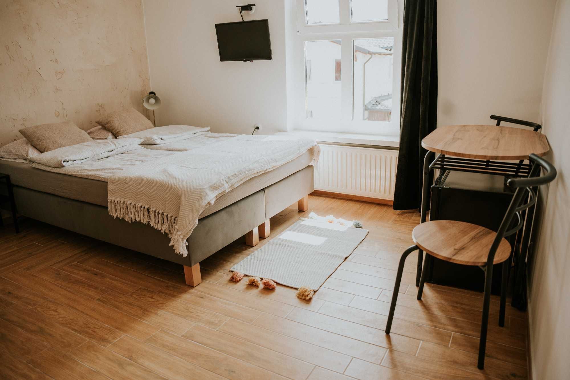 Noclegi Nad morzem centrum Mielno Wczasy Pokoje do wynajęcia Hotelik