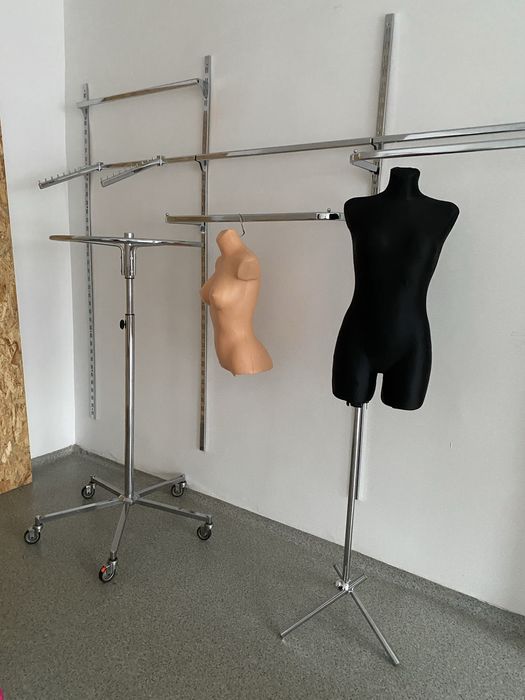 Tanio Sprzedam wyposażenie sklepu odzieżowego