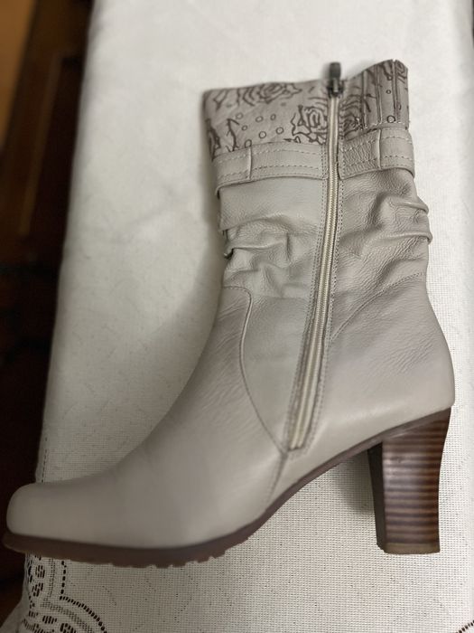 Чобітки жіночі осінні